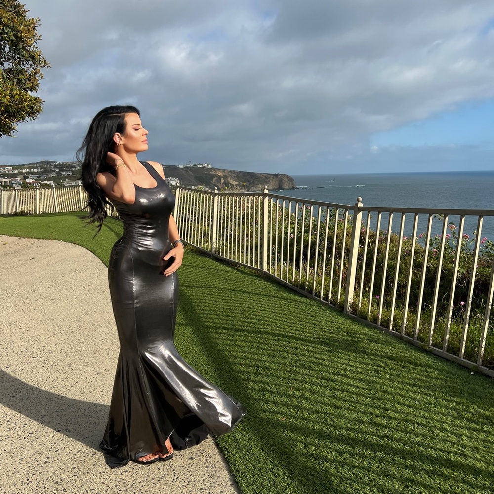 Norma Kamali xs metallic dress - Picture 2 of 6